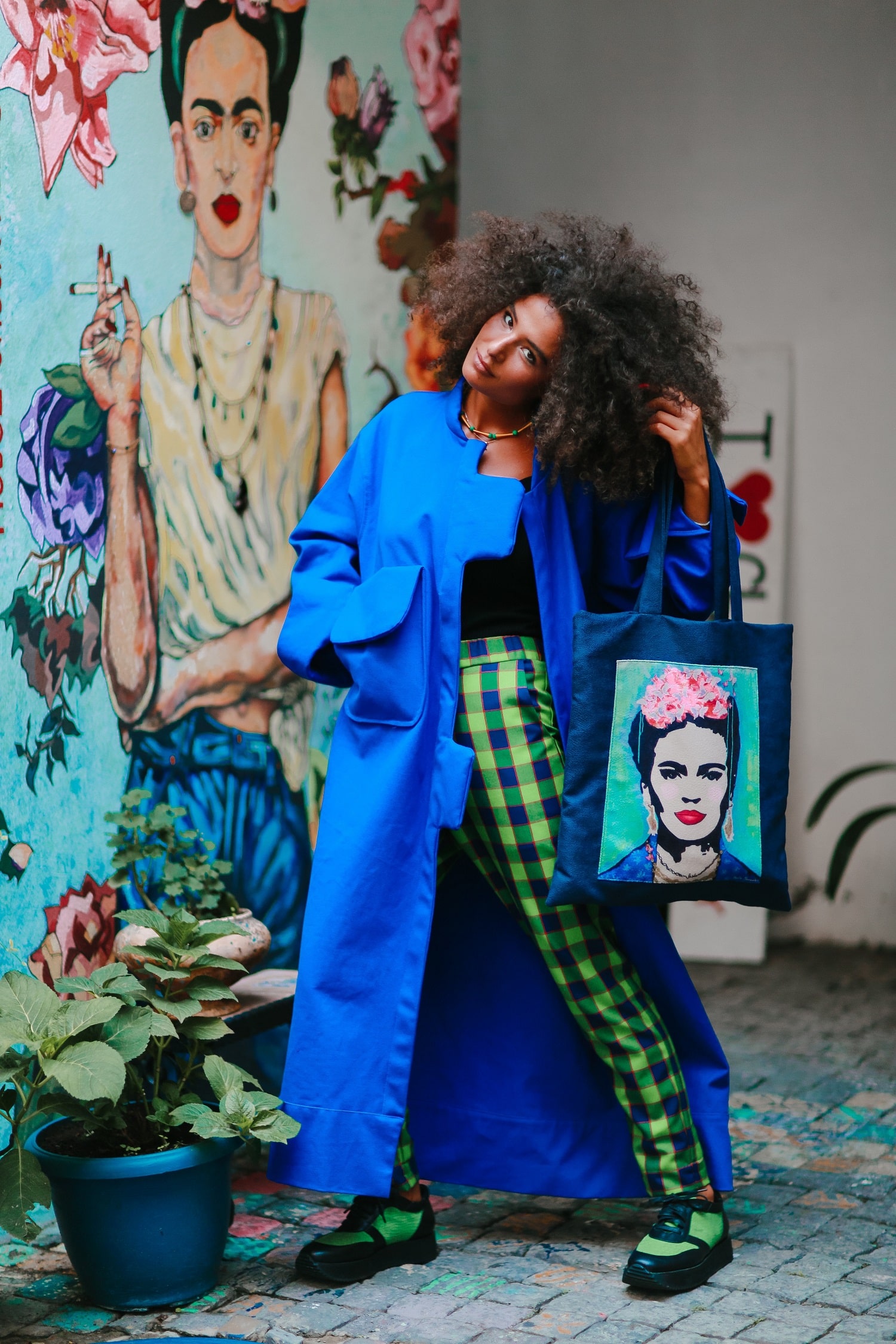 ლურჯი ჯინსის ლაბადა