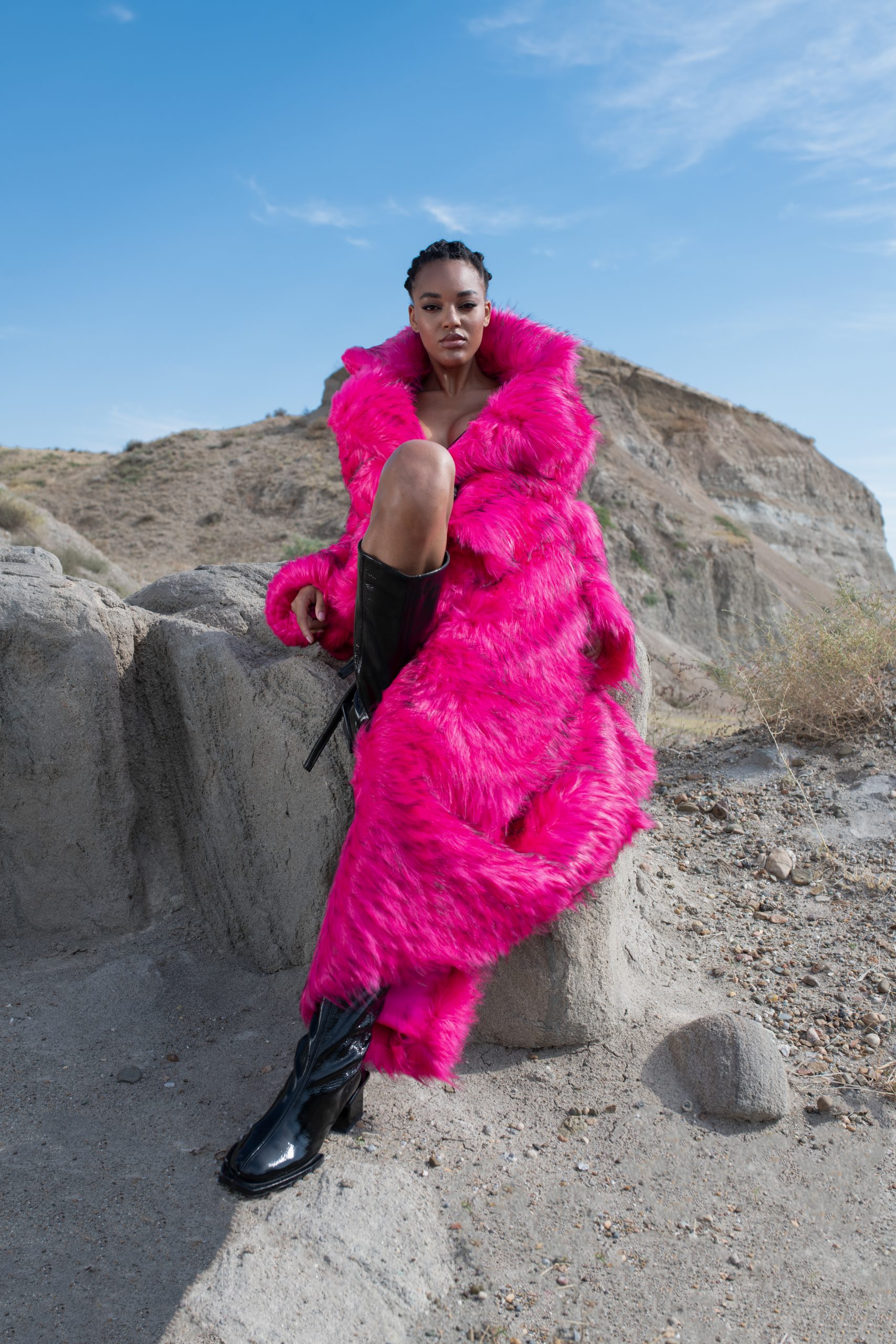 ხელოვნური ბეწვის ქურთუკი